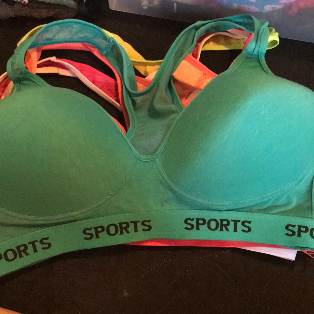 BUNDLE OF SPORTS BRAS